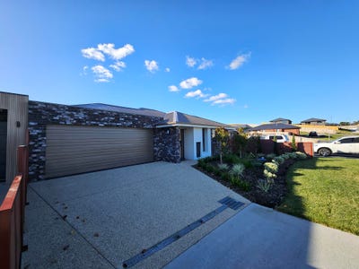/international/au/7-friendship-drive-sorell-tas-148189756/