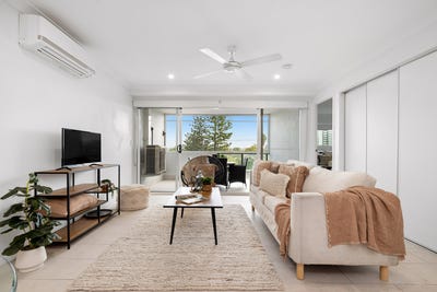 /international/au/3-95-adamson-street-wooloowin-qld-151635396/