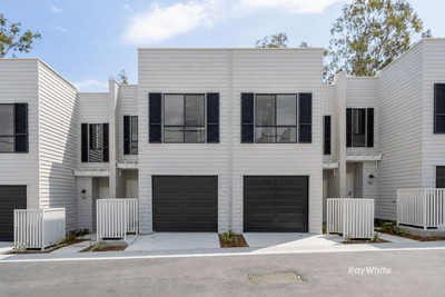 /international/au/86-10-astral-court-flinders-view-qld-152671736/