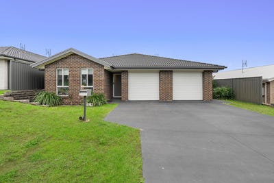 /international/au/1-2-29-bangalay-street-heddon-greta-nsw-151537332/