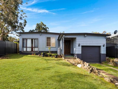 /international/au/91-maloneys-drive-maloneys-beach-nsw-151167384/
