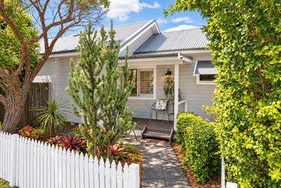 /international/au/73-mcmasters-road-woy-woy-nsw-152563596/