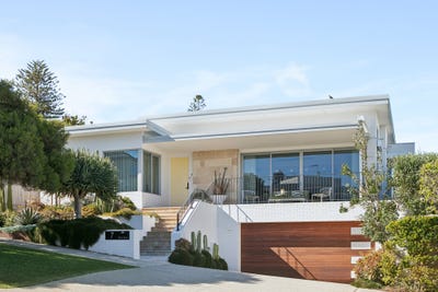 /international/au/7-beach-street-cottesloe-wa-152618824/