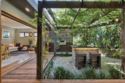 /international/au/22-florida-street-sylvania-nsw-151105640/
