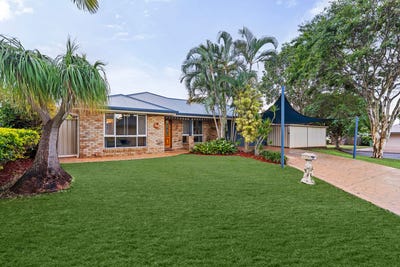 /international/au/36-seaholly-crescent-victoria-point-qld-151240504/