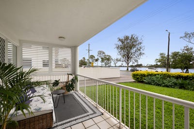 /international/au/1-307-bradman-avenue-maroochydore-qld-151354372/