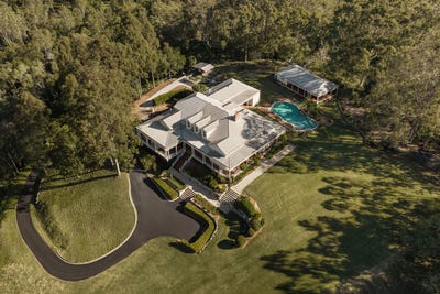 /international/au/39-white-cedar-road-pullenvale-qld-151947776/
