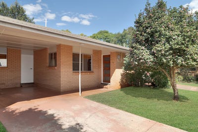 /international/au/unit-4-42-arthur-street-east-toowoomba-qld-151524696/