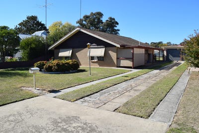 /international/au/78-peel-street-holbrook-nsw-151135832/