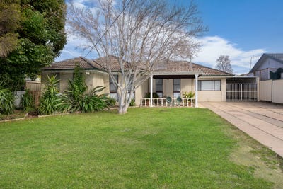 /international/au/2-marloo-crescent-kooringal-nsw-148571796/?lang=fr