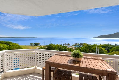 /international/au/91-219-225-abbott-street-cairns-north-qld-148768012/