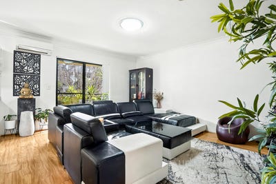 /international/au/3-18-eastbourne-road-homebush-west-nsw-148436960/
