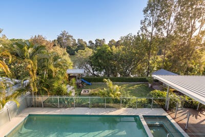 /international/au/3030-the-boulevarde-benowa-qld-152409360/