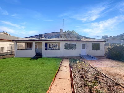 /international/au/13-13a-sycamore-street-leeton-nsw-151541840/