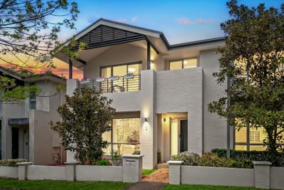 /international/au/9-thornbury-circuit-stanhope-gardens-nsw-152570180/