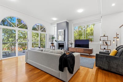 /international/au/2-62-ryans-road-st-lucia-qld-151862388/