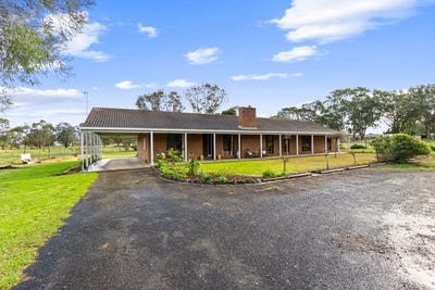 /international/au/69-tyson-road-heyfield-vic-148392184/
