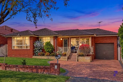 /international/au/5-reid-avenue-greenacre-nsw-152596484/