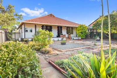 /international/au/15-whitehead-street-whyalla-sa-151279244/