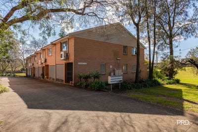 /international/au/6-2-warramunga-place-st-marys-nsw-151896896/