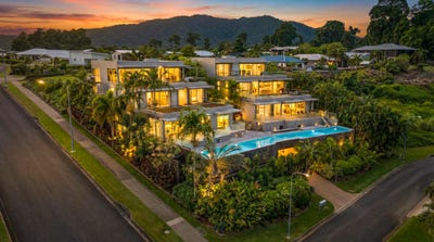 /international/au/unit-5-2-coonanglebah-close-mission-beach-qld-150781084/