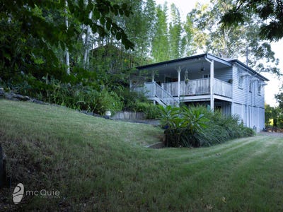 /international/au/24-outlook-crescent-bardon-qld-150816892/