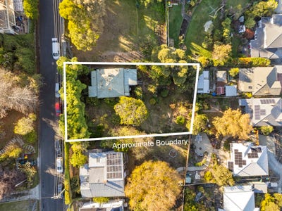 /international/au/2a-milles-street-south-hobart-tas-151297108/