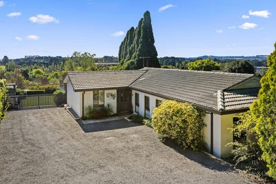 /international/au/63-argyle-street-moss-vale-nsw-152645448/