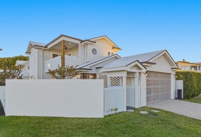 /international/au/2-monash-street-tugun-qld-151875460/