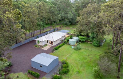 /international/au/435-tandur-traveston-road-traveston-qld-148058356/