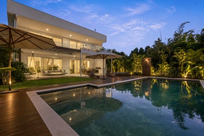/international/au/15-ocean-park-drive-dundowran-beach-qld-151348892/