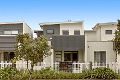 /international/au/21-flintwood-crescent-palmview-qld-151371236/