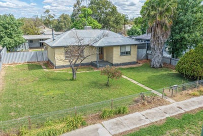 /international/au/52-tallow-st-moulamein-nsw-152591588/
