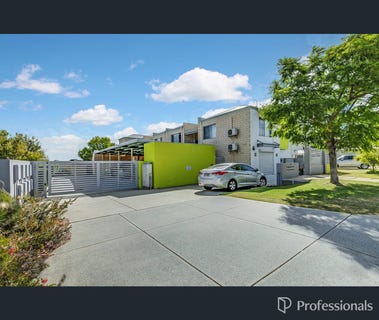 /international/au/3-2-aldwick-place-balga-wa-151507684/