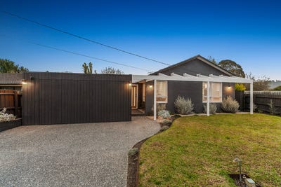 /international/au/15-imre-court-baxter-vic-148525784/