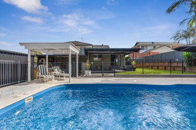 /international/au/7-skye-close-hamlyn-terrace-nsw-151025484/