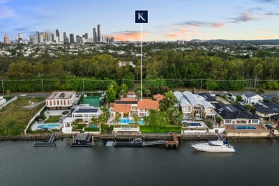 /international/au/249-255-monaco-street-broadbeach-waters-qld-151416236/