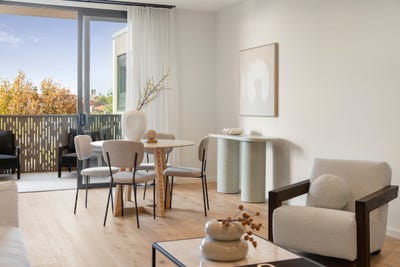 /international/au/208-241-glen-huntly-road-elsternwick-vic-151275976/