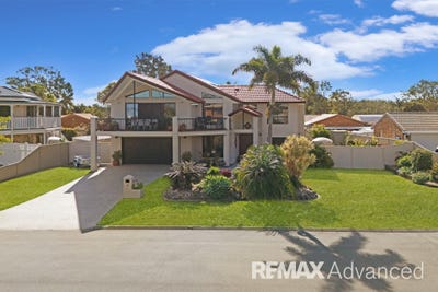 /international/au/11-howard-court-sandstone-point-qld-152303260/