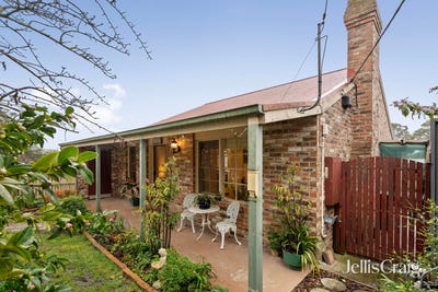/international/au/33-macey-street-croydon-south-vic-151977392/