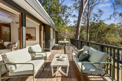 /international/au/4-pambula-place-forestville-nsw-152505088/