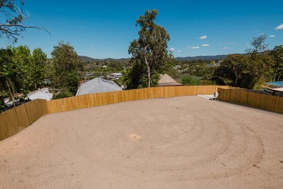 /international/au/6b-camden-court-arana-hills-qld-204668768/