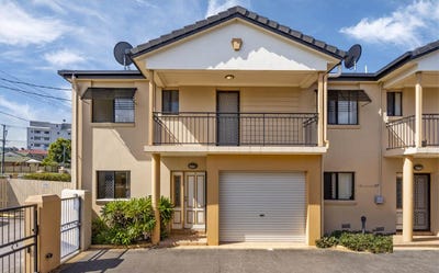 /international/au/1-50-54-john-street-redcliffe-qld-151165148/
