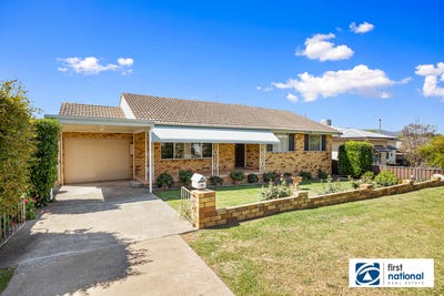 /international/au/15-elm-street-tamworth-nsw-152616448/