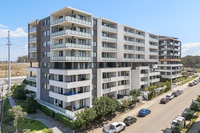 /international/au/210-4-herman-crescent-rouse-hill-nsw-152489668/