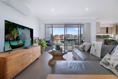 /international/au/4-23-cambridge-street-carina-heights-qld-152346824/