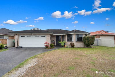 /international/au/11-hakea-place-tuncurry-nsw-152558424/