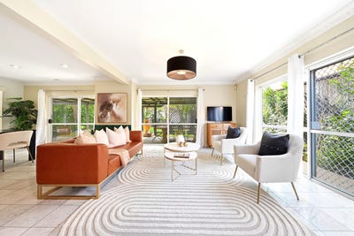 /international/au/18-jackson-street-hamilton-qld-151105372/