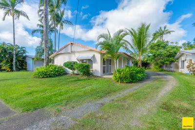 /international/au/1-34-ireland-crescent-whitfield-qld-151636504/
