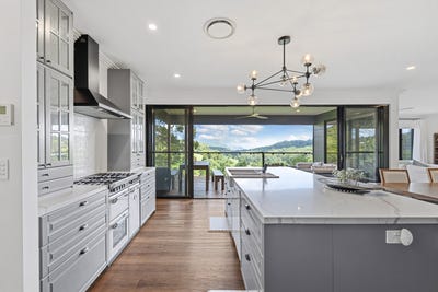 /international/au/530-534-flaxton-drive-montville-qld-150589840/